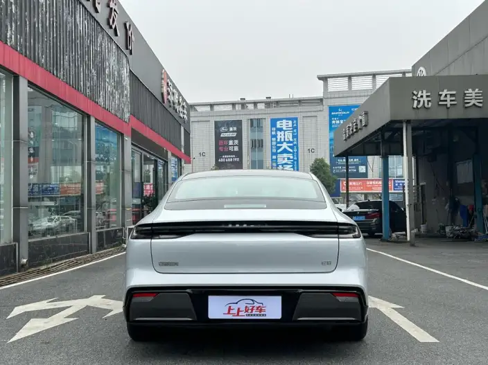 Geely Galaxy E8 2025 Model 575km Tiggo Edition – фото 5