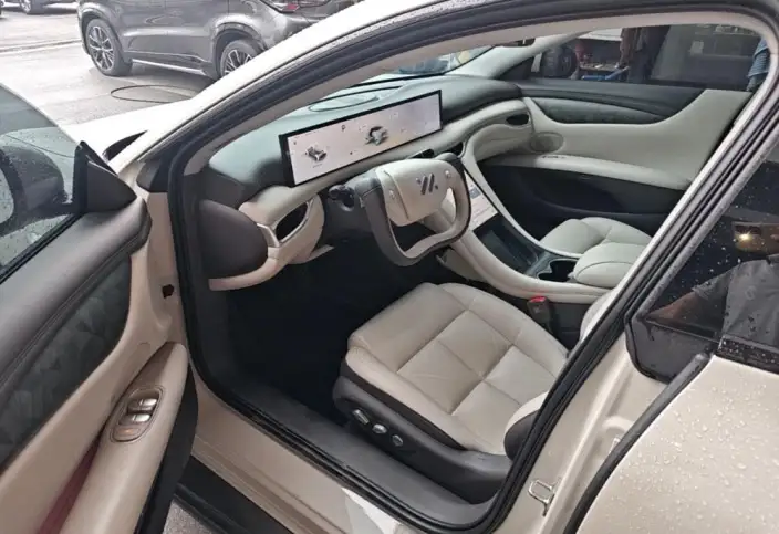 IM L6 2024 Model Max Standard Edition 75kWh – фото 8