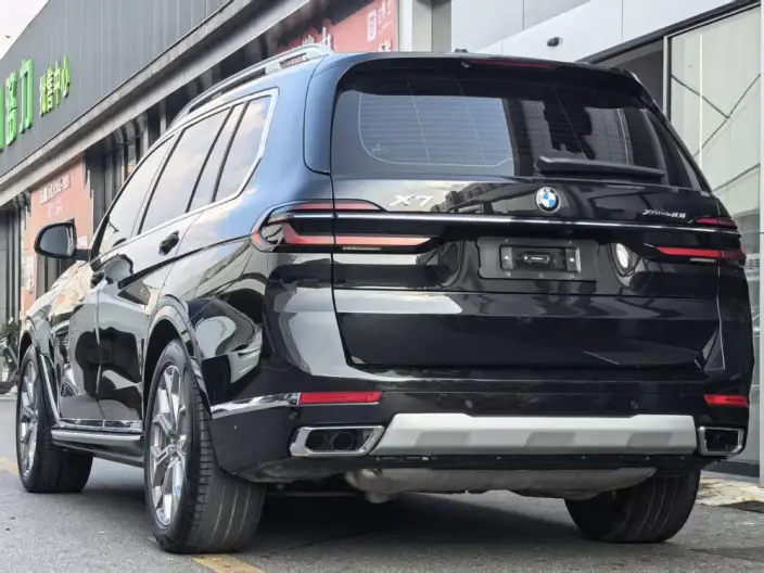 BMW X7 2025 Model xDrive40i Leading Model Luxury Set 7 seat – фото 6