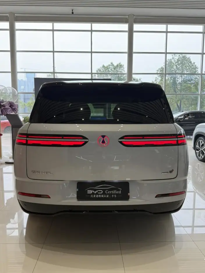 Denza N8L DM 2025 Model Flagship Model – фото 5