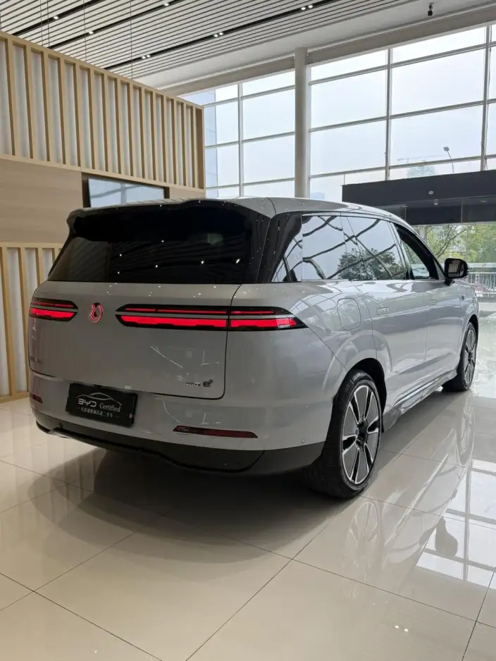 Denza N8L DM 2025 Model Flagship Model – фото 6