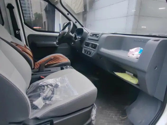 Wuling Yangguang 2026 Model 440km Passenger car Edition Comfort Model 6 seat – фото 8
