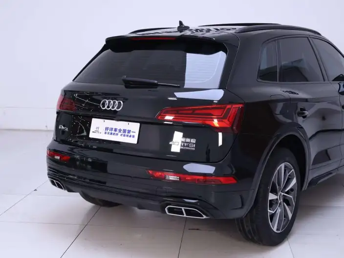 Audi Q5L 2024 Model 40TFSI Luxury Dynamic Model – фото 3
