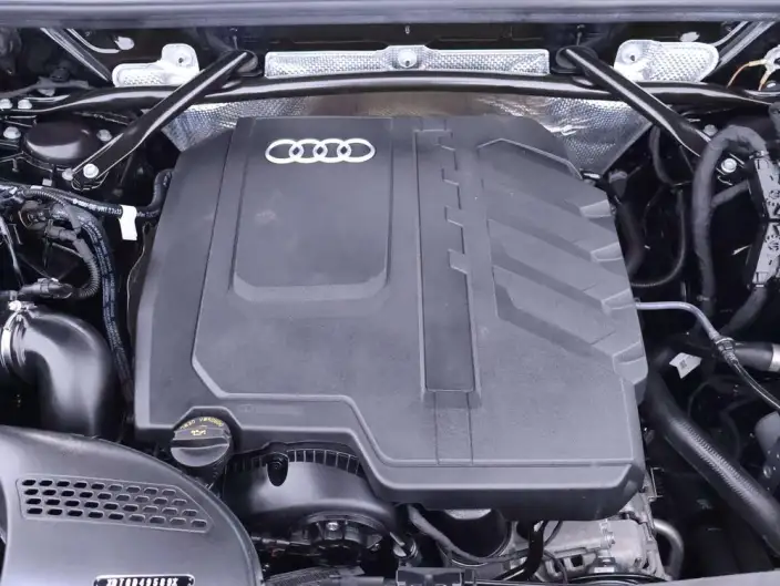 Audi Q5L 2024 Model 40TFSI Luxury Dynamic Model – фото 6