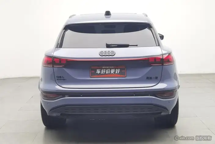 AUDI Q6L e-tron 2026 Model First Edition Pilot Edition – фото 3