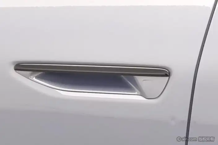 AUDI Q6L e-tron 2026 Model First Edition Pilot Edition – фото 8