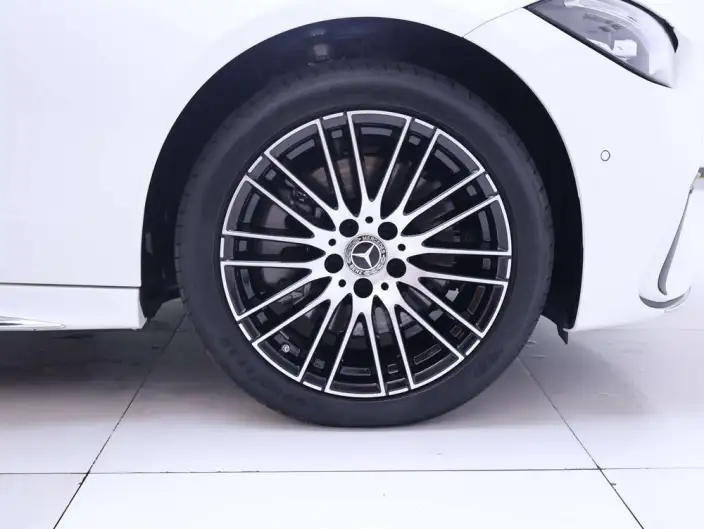 Mercedes-Benz C-Class 2025 Model C 260 L Sports Edition – фото 4