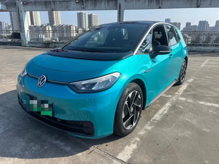Volkswagen ID.3 2023 Model Pure Smart Edition – фото 1