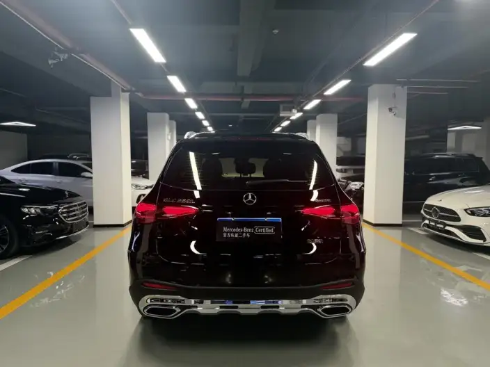 Mercedes-Benz GLC 2026 Model GLC 260 L 4MATIC Luxury Model 5 seat – фото 6