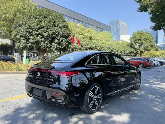 Mercedes-Benz EQE 2025 Model EQE 500 4MATIC Pioneer Edition – фото 7