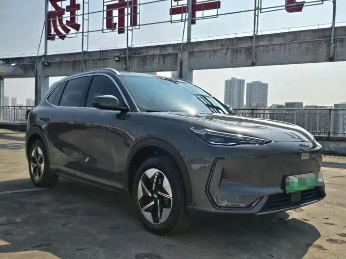 Geely Galaxy E5 2026 Model 610km Tiggo + Edition