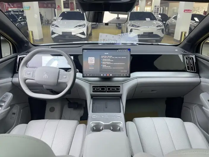 Song Ultra DM 2026 Model DM-i 205KM Beyond Edition – фото 5