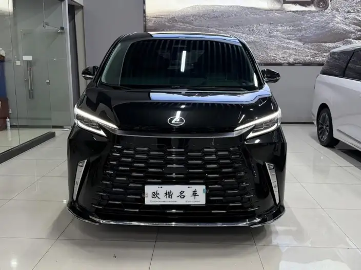 Lexus LM 2026 Model 500h DIRECT4 VI seat Respect Edition