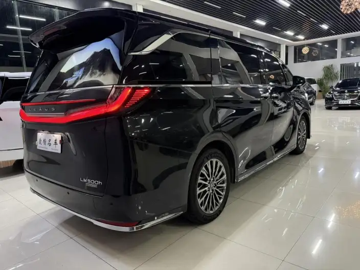 Lexus LM 2026 Model 500h DIRECT4 VI seat Respect Edition – фото 6