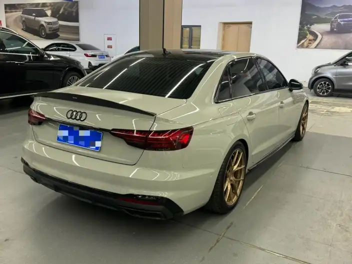 Audi A4 L 2022 Model 40 TFSI Fashion Dynamic Model – фото 6