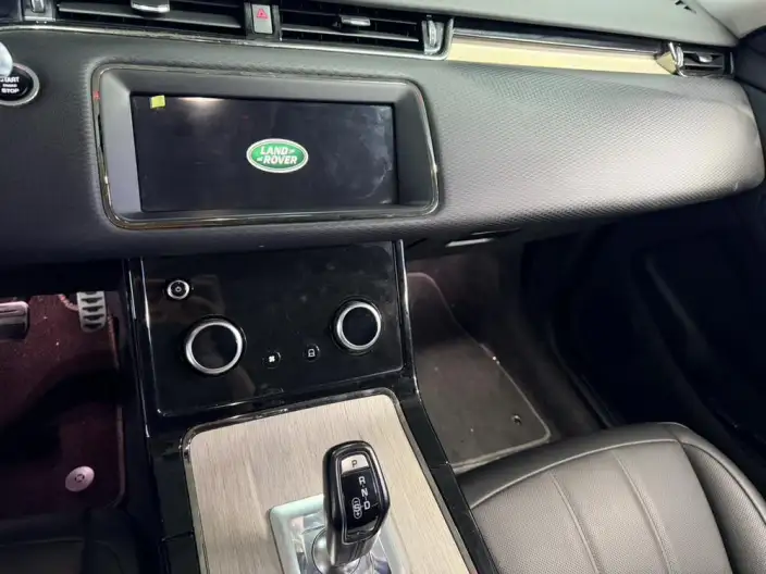 Range Rover Evoque 2021 Model Aurora L 249PS R-Dynamic First Edition First Edition Edition – фото 9