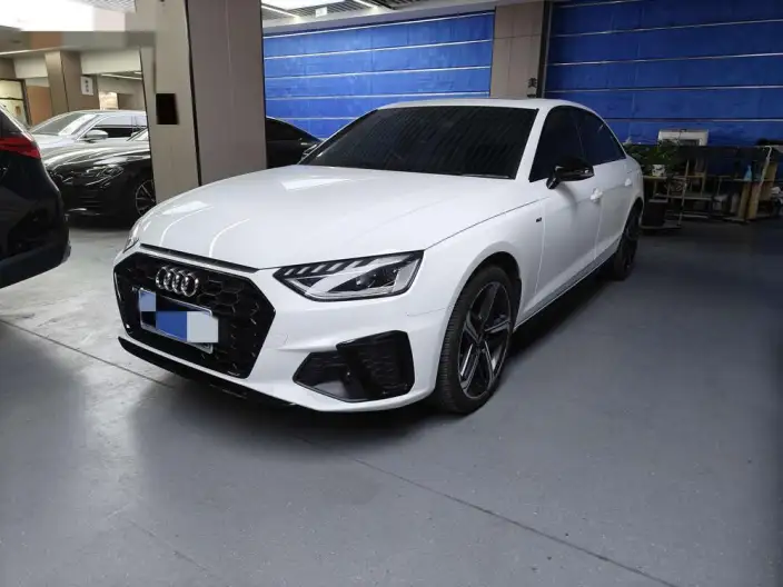 Audi A4 L 2023 Model 40 TFSI quattro Luxury Dynamic Model