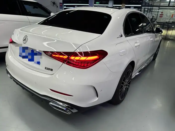 Mercedes-Benz C-Class 2025 Model C 260 L Sports Edition – фото 6