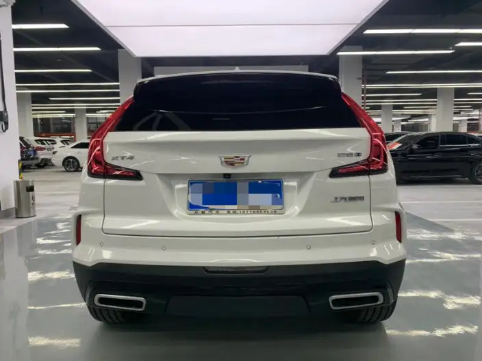 Cadillac XT4 2024 Model 28T 2WD Luxury Model – фото 5