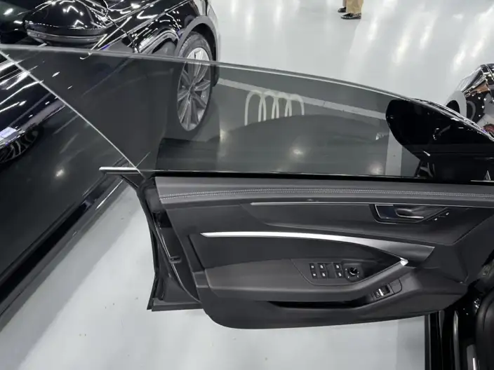Audi A7 L 2024 Model 45 TFSI Luxury Model – фото 8