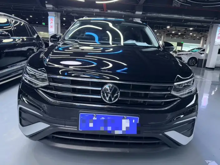 Volkswagen Tiguan L 2022 Model 330TSI Automatic 2WD Smart Edition – фото 2
