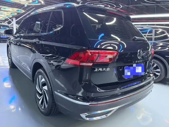 Volkswagen Tiguan L 2022 Model 330TSI Automatic 2WD Smart Edition – фото 4