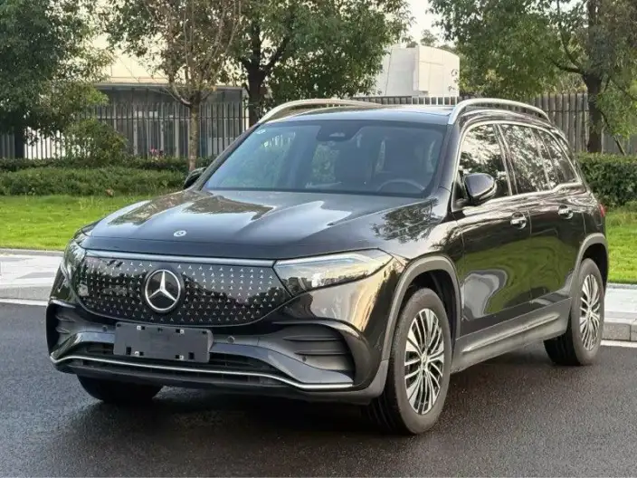 Mercedes-Benz EQB 2025 Model EQB 260 – фото 1