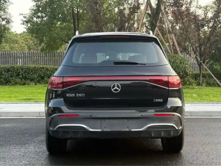 Mercedes-Benz EQB 2025 Model EQB 260 – фото 5