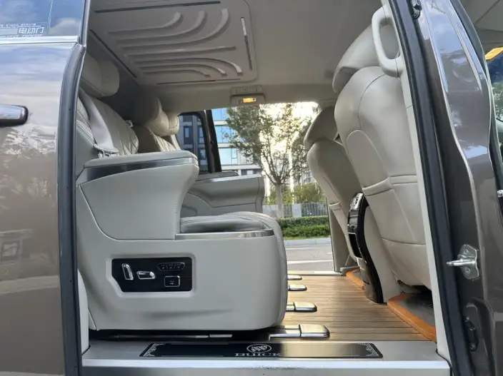 Buick GL8 2022 Model Business class 652T Comfort Model – фото 8