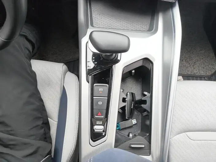 Geely StarRui 2023 Model 2.0T Noble Model – фото 9