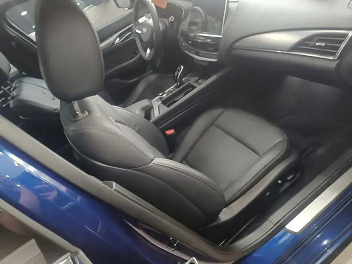 Cadillac CT5 2023 Model 28T Noble Model – фото 5