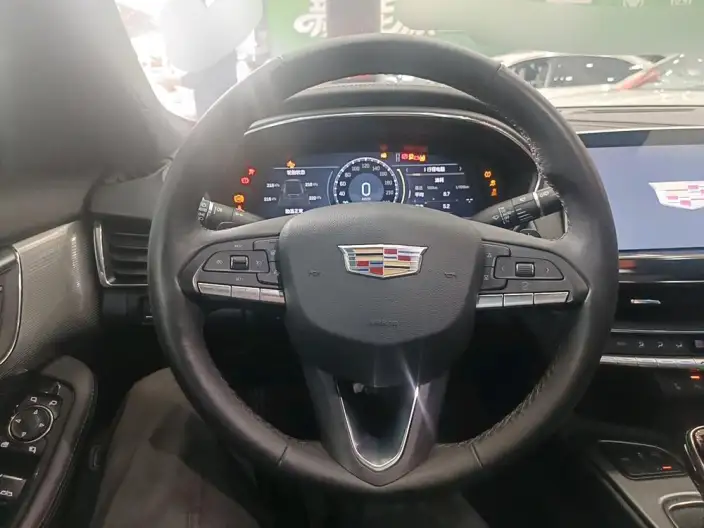 Cadillac CT5 2023 Model 28T Noble Model – фото 9