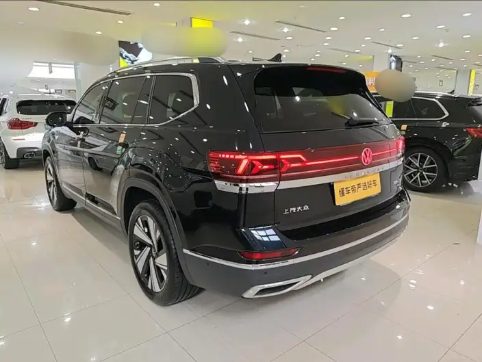 Volkswagen Teramont 2023 Model 380TSI 4WD Exclusive Deluxe Edition – фото 3