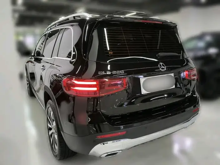 Mercedes-Benz GLB 2024 Model Facelift GLB 220 Fashion Model – фото 3
