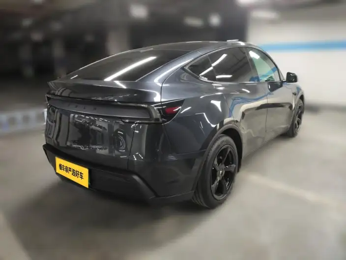 Model Y 2025 Model Rear-wheel drive version