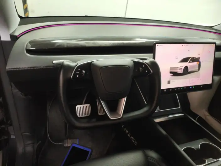Model Y 2025 Model Rear-wheel drive version – фото 9