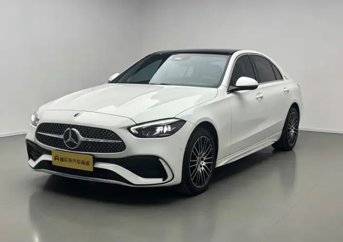 Mercedes-Benz C-Class 2024 Model C 260 L Sports Edition – фото 1