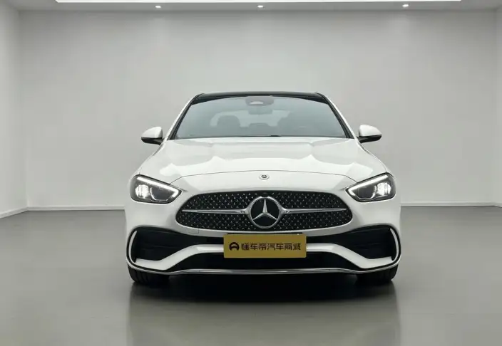 Mercedes-Benz C-Class 2024 Model C 260 L Sports Edition – фото 2