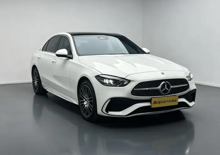 Mercedes-Benz C-Class 2024 Model C 260 L Sports Edition – фото 3