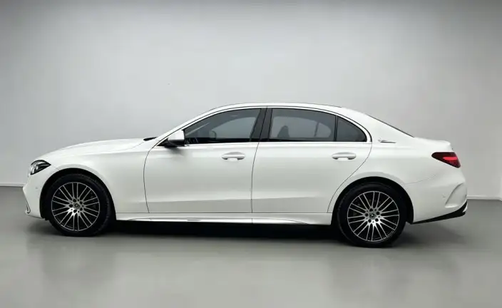 Mercedes-Benz C-Class 2024 Model C 260 L Sports Edition – фото 4
