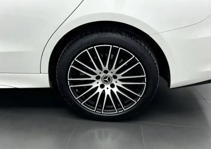 Mercedes-Benz C-Class 2024 Model C 260 L Sports Edition – фото 9