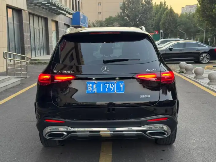 Mercedes-Benz GLC 2025 Model Facelift GLC 300 L 4MATIC Dynamic Model 5 seat – фото 5