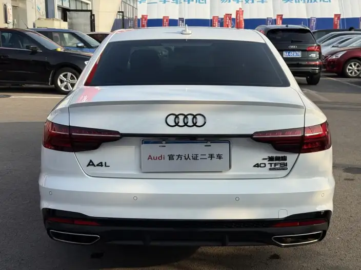 Audi A4 L 2023 Model 40 TFSI quattro Luxury Dynamic Model