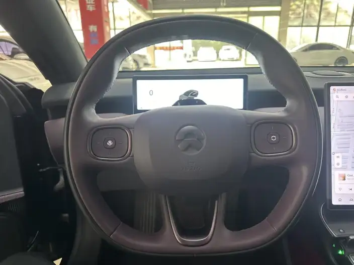 NIO ET5 2024 Model 75kWh – фото 8