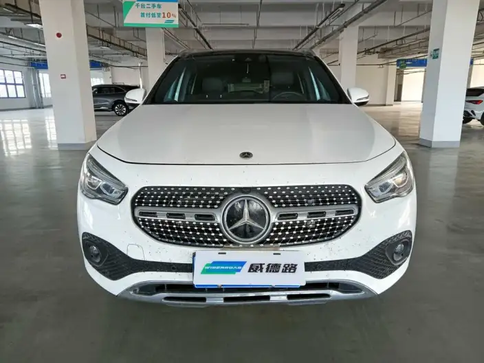 Mercedes-Benz GLA 2023 Model GLA 220 – фото 2