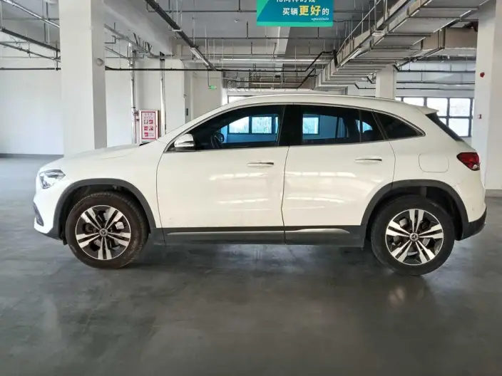 Mercedes-Benz GLA 2023 Model GLA 220 – фото 3