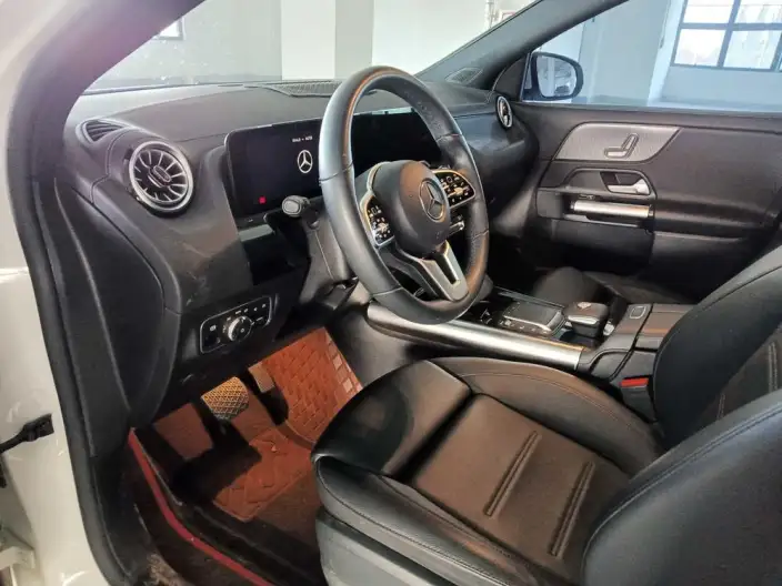 Mercedes-Benz GLA 2023 Model GLA 220 – фото 7