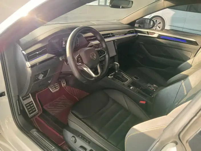 Volkswagen CC 2023 Model 380TSI Eye-catching version – фото 10
