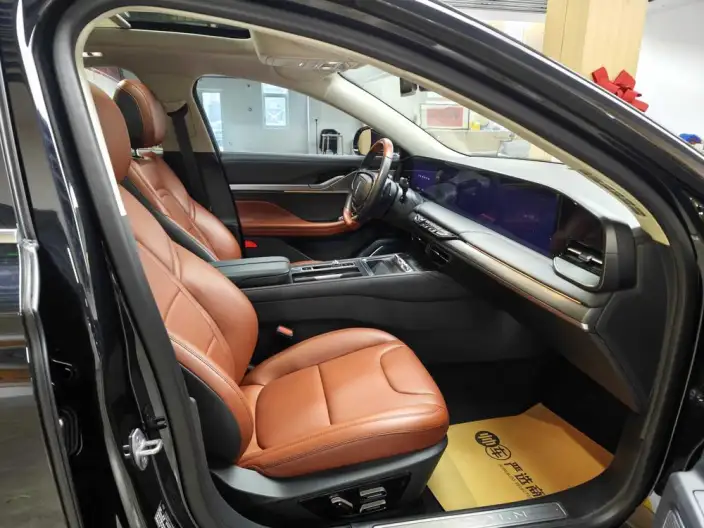 Lincoln Z 2022 Model i Xiang Zun Shang Edition – фото 9