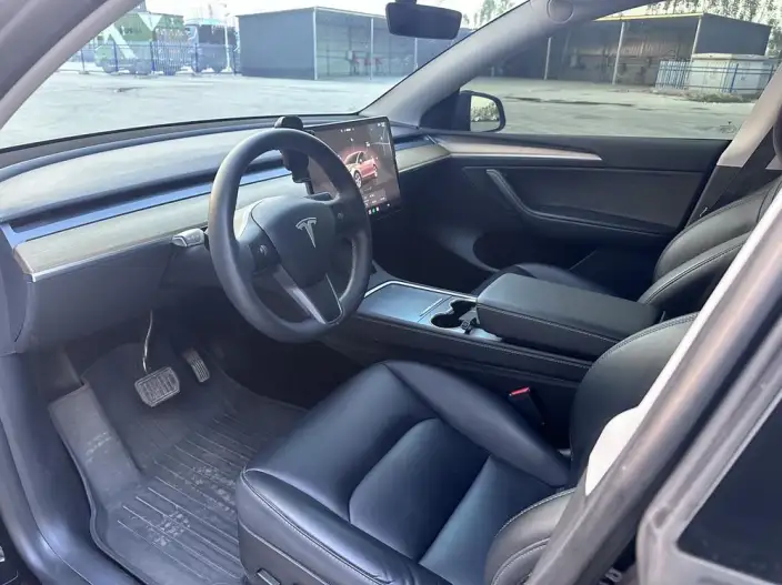 Model Y 2022 Model Rear-wheel drive version – фото 9